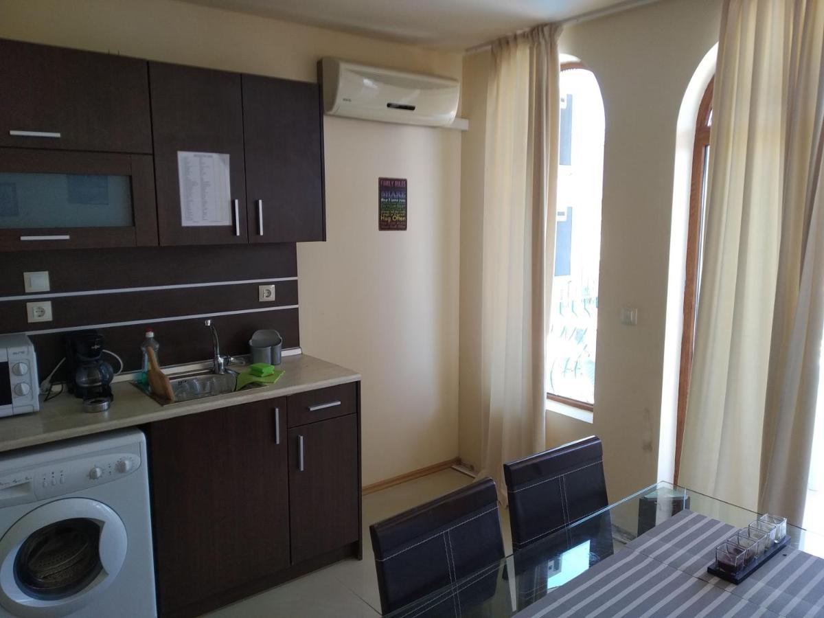 Къмпинг Градина - Garden Beach Apartments Созополь Экстерьер фото