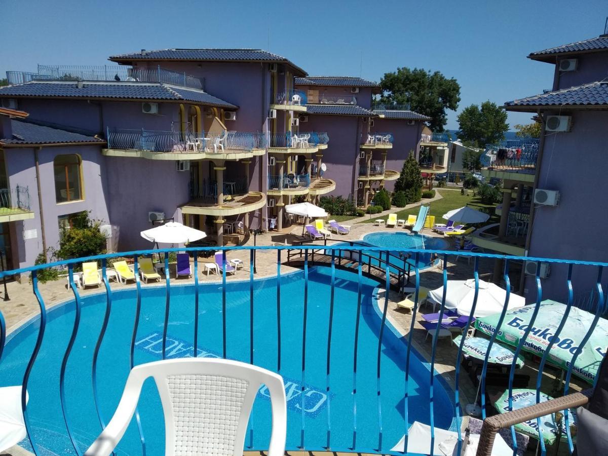Къмпинг Градина - Garden Beach Apartments Созополь Экстерьер фото